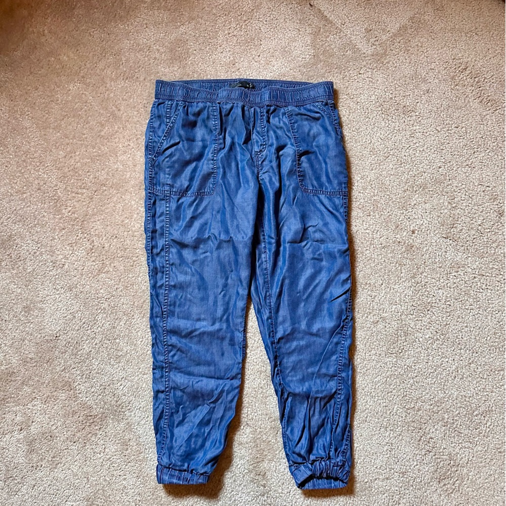 Prana joggers- loose fit